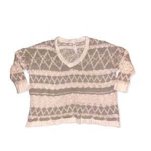 Aeropostale 3/4 length v-neck sweater